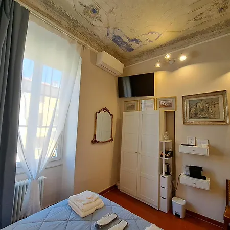 Cavour257 *