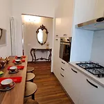 Apartman Cavour257 *
