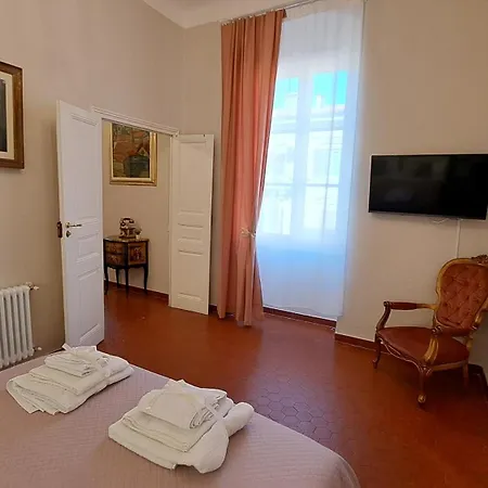 Cavour257